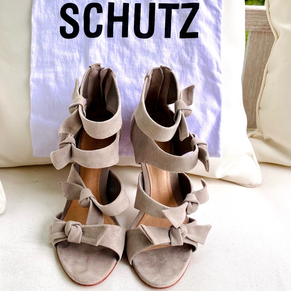 Schutz Miranda Suede Peep Toe Bow Strappy Heels in “Mouse” size 6 - Picture 3 of 16